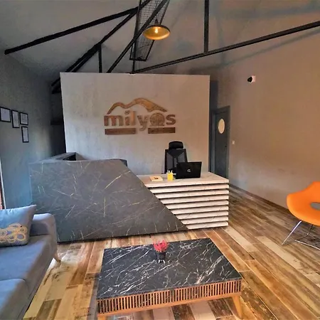 Milyos Hotel